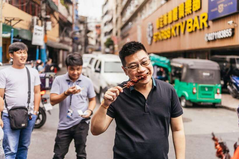 Manila: Street Food and Drinks Walking Tour with Tastings - Who should book this Manila food walk?