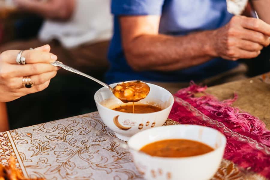 Marrakech: Authentic Moroccan Food Walking Tour & Dinner - Walking through the Medina after sunset