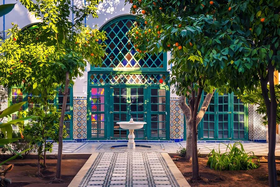 Marrakech: Ben Youssef, Secret Garden, & Souks Walking Tour - Koutoubia Mosque and the end of the route