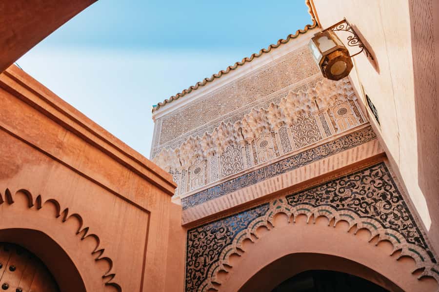 Marrakech: Colorful Medina Souks Guided Walking Tour - Shared group or private walk