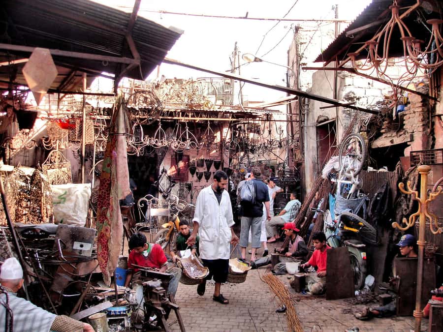 Marrakech Guided Souks Tour with a Local Insider - How the shopping advice works