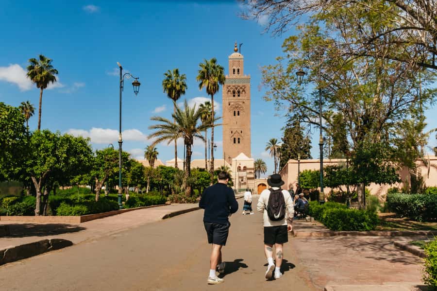 Marrakech: Saadian Tombs & Bahia Palace, Medina Guided Tour - Key points at a glance