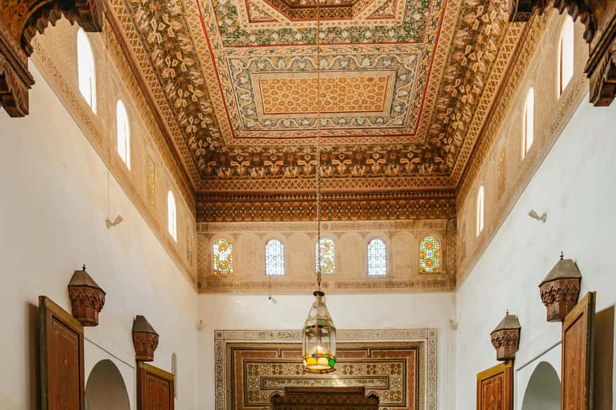 Marrakech: Saadian Tombs & Bahia Palace, Medina Guided Tour - What the $18 price really covers