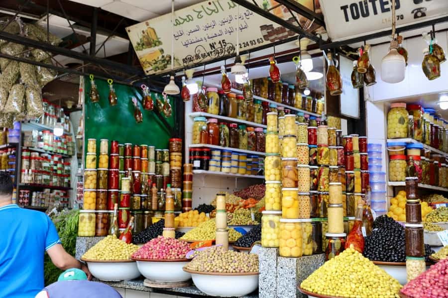 Marrakech: Uncover Hidden Gems on a Half-Day Walking Tour - Jemaa el-Fna gives the tour its big public square