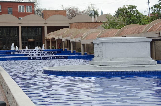 Martin Luther King Jr. History Walking Tour - The King Center and the final chapter