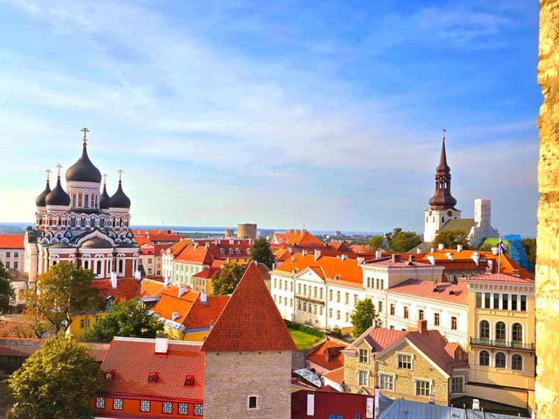 Medieval Tallinn 2-Hour Old Town Walking Tour - Starting under the Town Hall clock