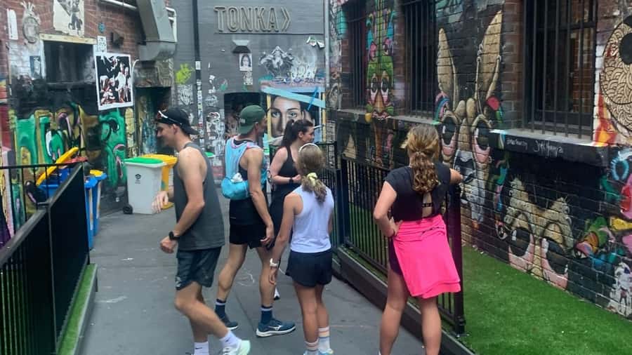 Melbourne: History and Donuts Walking Tour - Why this Melbourne tour works so well