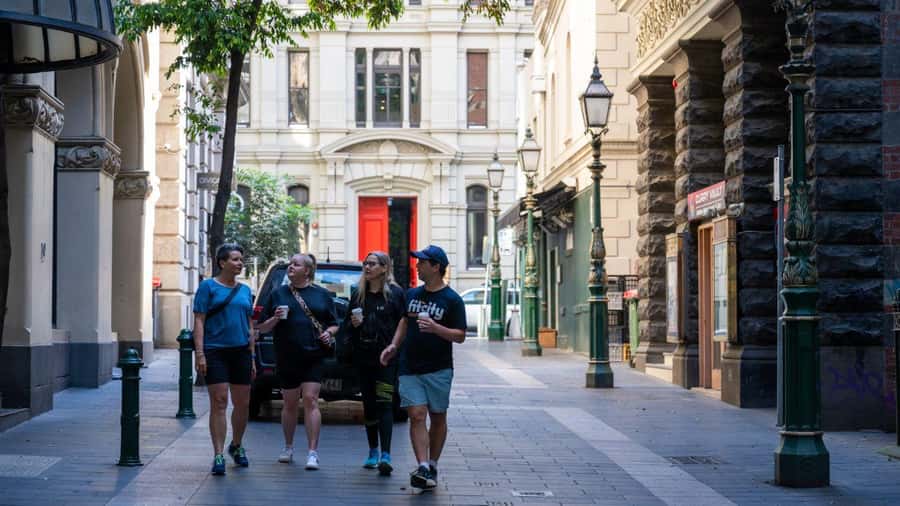 Melbourne: History and Donuts Walking Tour - Hosier Lane and Melbourne’s street art