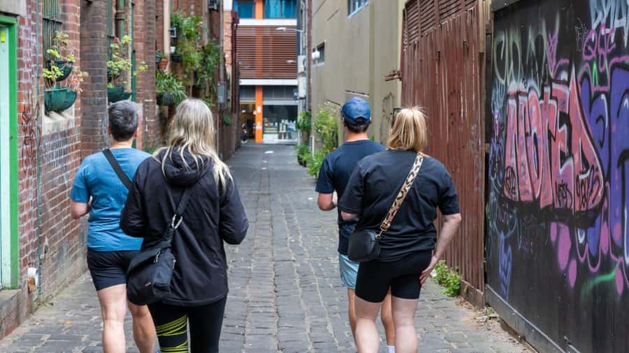 Melbourne: History and Donuts Walking Tour - Queen Victoria Market and the final food stop