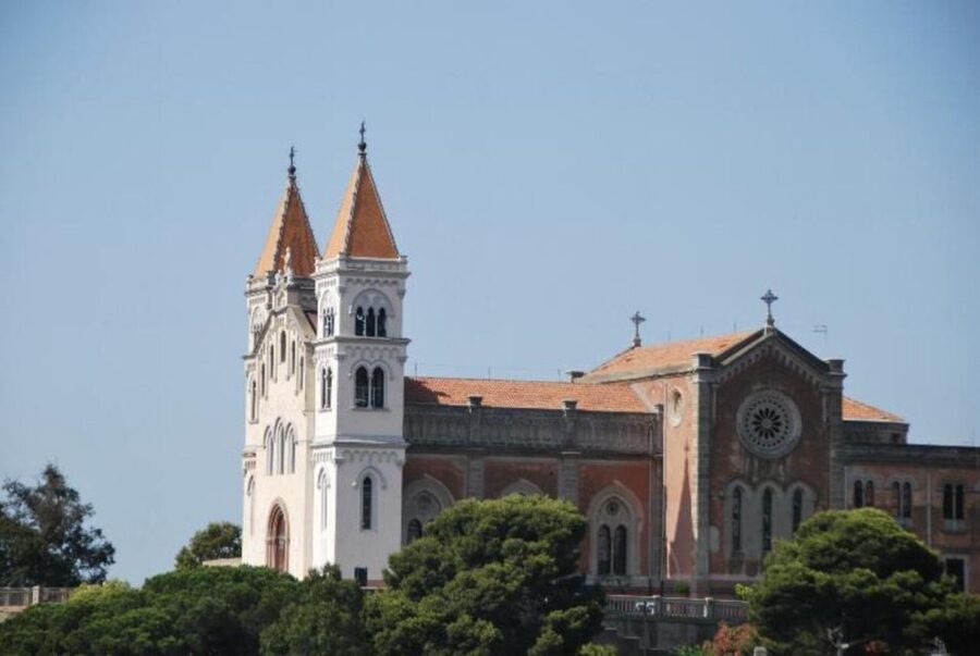 Messina: Guided City Highlights Walking Tour - Church of S.S. Annunziata dei Catalani
