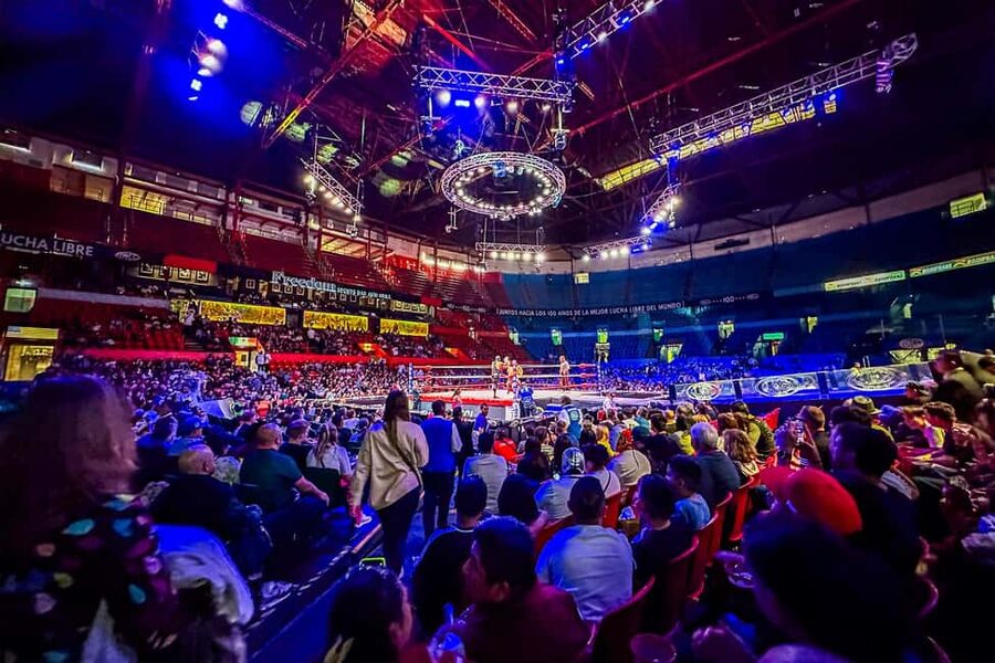 Mexico City: Lucha Libre Show, Walking Tour & Tequila - Why lucha libre works so well as a Mexico City night out