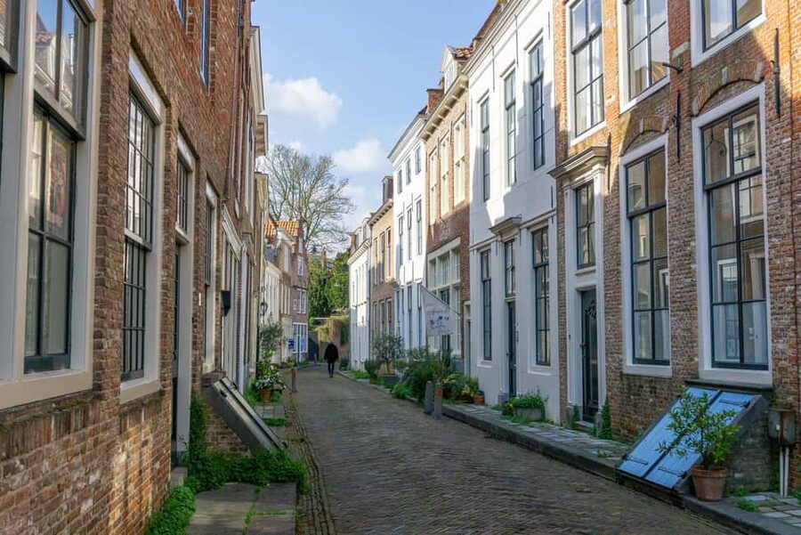 Middelburg: Guided City Walking Tour - A fair look at the $17 price
