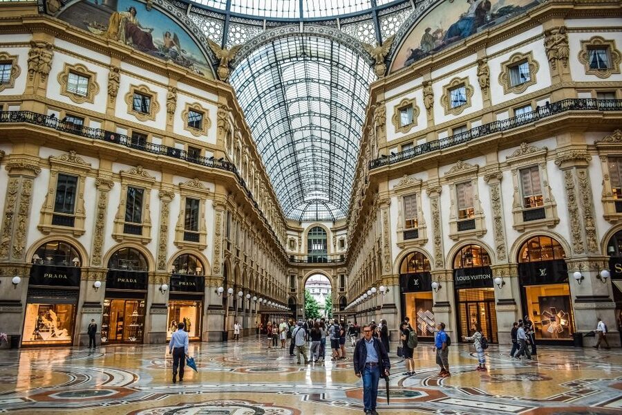 Milan by Night 2-Hour Walking Tour - The Galleria and the changing city center