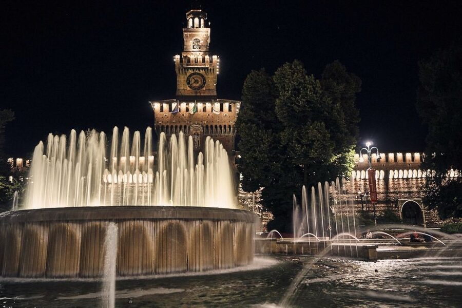 Milan by Night 2-Hour Walking Tour - Finishing in front of the Duomo