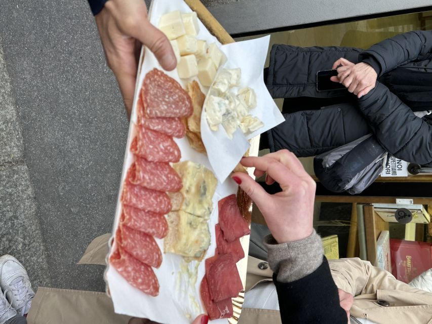 Milan: Guided Street Food Walking Tour with Food Tasting - Cannoncini, arancini, and a proper finish