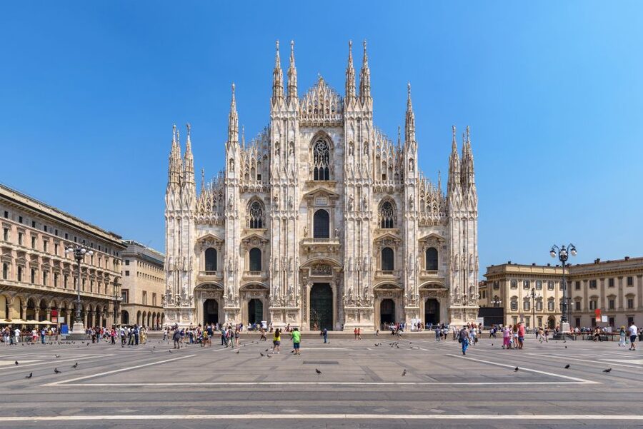 Milan: Guided Walking Tour with Duomo and the Last Supper - The walking demands are real