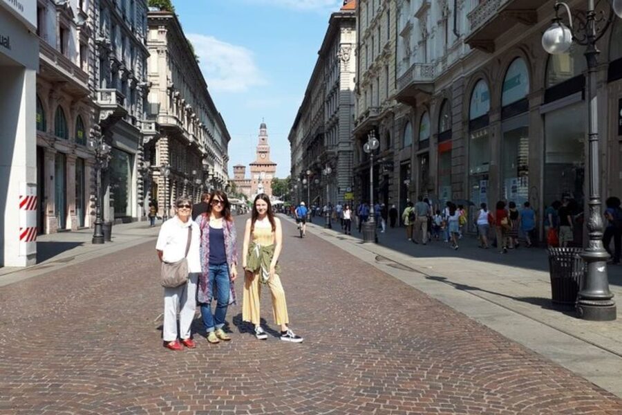 Milan: Private Custom Walking Tour With A Local Guide - Two hours or eight hours: choosing the right length