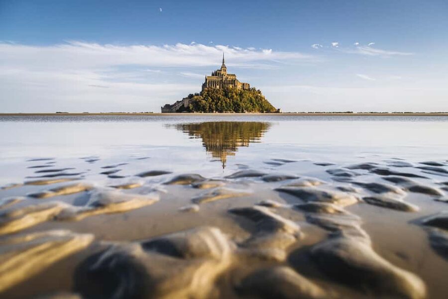Mont-saint-Michel : Walk in the heart of the Bay - Weather is part of the experience