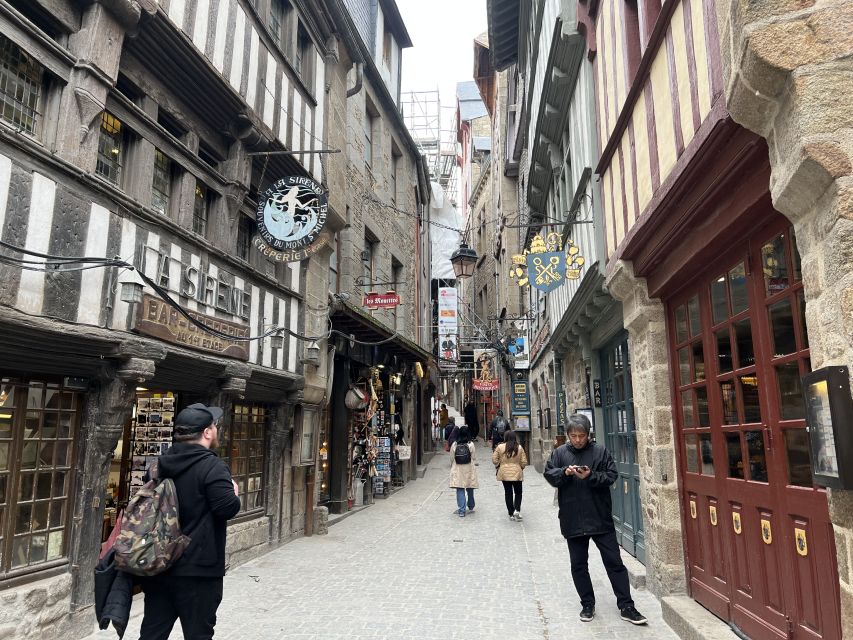 Mont Saint Michel: Walking Tour & Optional Abbey Ticket - Why a guided walk helps at Mont Saint Michel