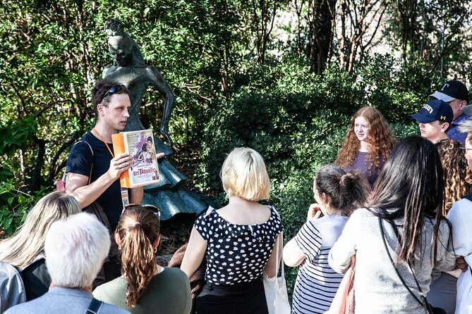 Montjuïc Walking Tour With Optional Flamenco Show - Laribal Gardens, where the hill turns green