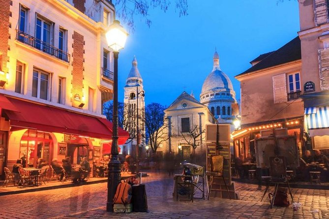 Montmartre Hidden Gems and Scenic Highlights Walking Tour - Bateau-Lavoir and Montmartre’s artists