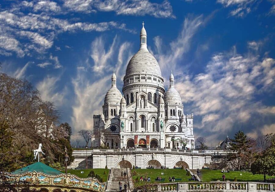 Montmartre Walking Tour with a Local Guide - Starting at Blanche, where Montmartre changes character