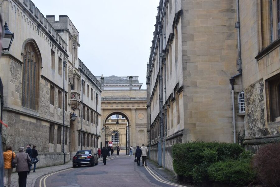 Morse, Lewis and Endeavour Walking Tour of Oxford - Why this Oxford walk works for Morse fans