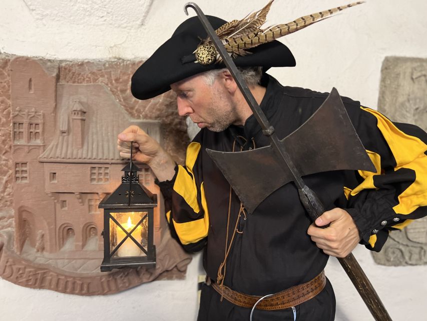 Munich: Night Watchman Walking Tour - City walls, Gruftgasse, and a golden ring