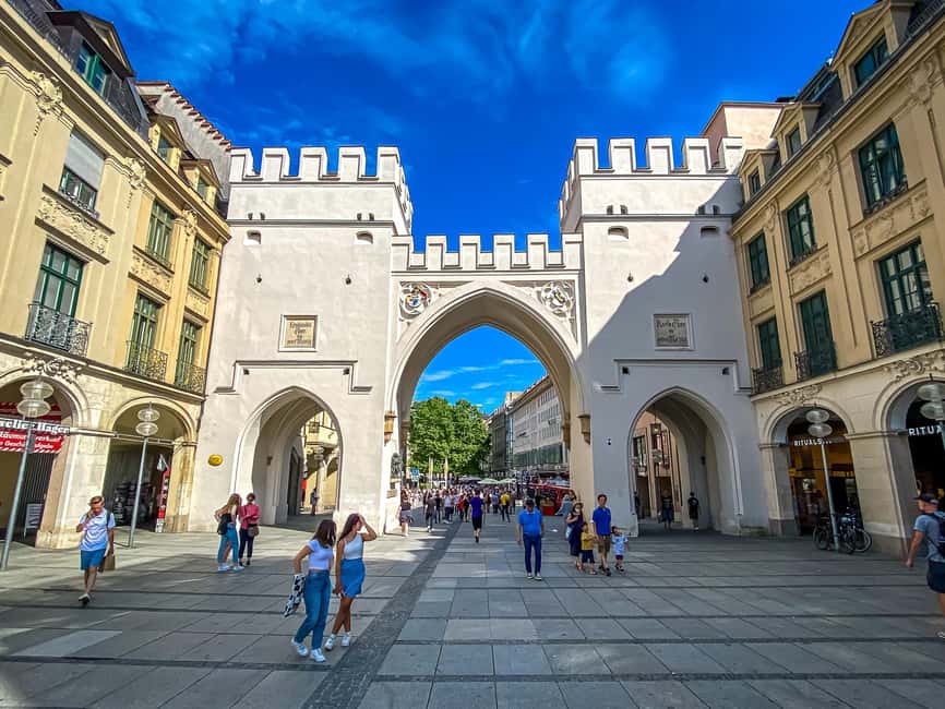 Munich Old Town - Guided Walking Tour in English - Hofbräuhaus and the Bavarian beer story