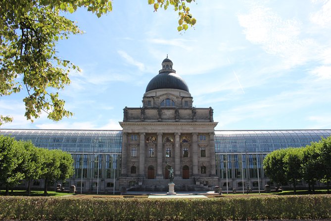 Munich: Old Town Walking Tour - What the guides add to the walk
