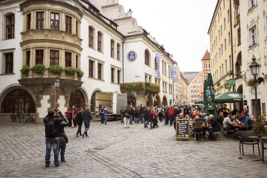 Munich: Third Reich & WWII Walking Tour - Hofbräuhaus and the birth of a mass movement