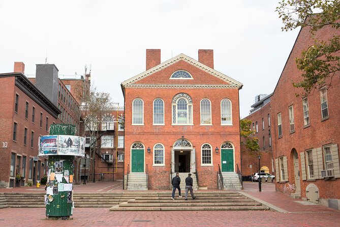 Mysteries and Murders of Salem Guided Night-Time Walking Tour - A quick photo stop at the Bewitched statue