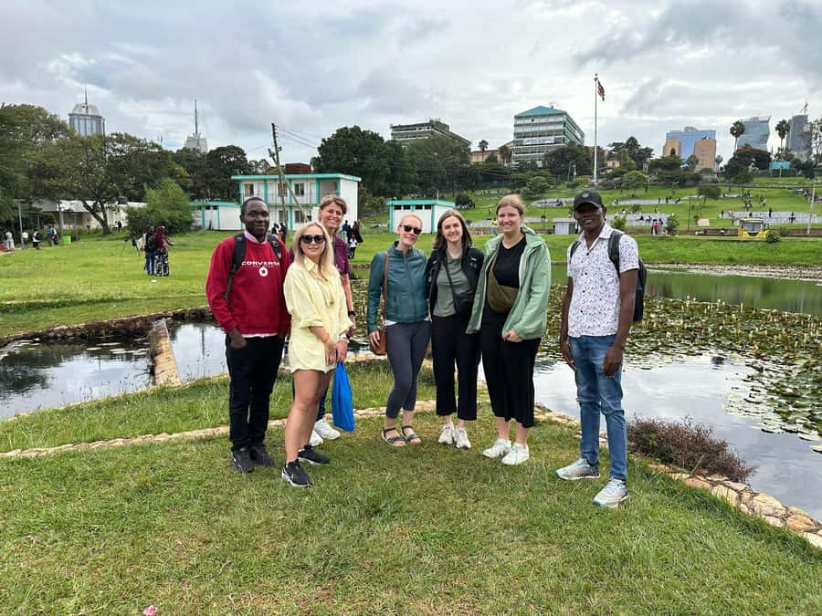 Nairobi Walking tour:Explore History Culture and Traditions - Masai Market and local crafts
