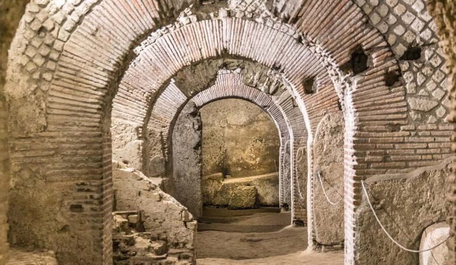 Naples: City Walking Tour w/ Underground Roman Ruins Ticket - A useful first morning in Naples