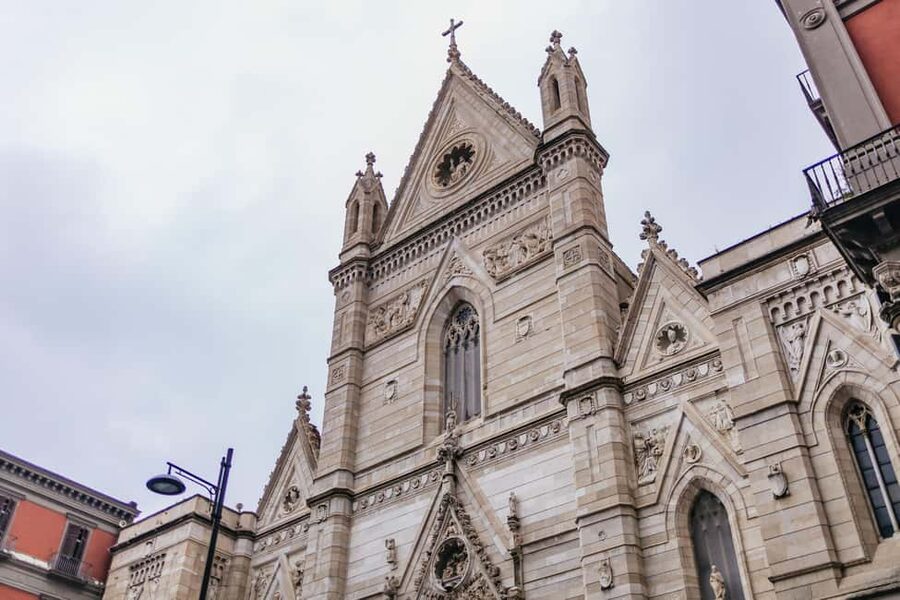 Naples: Old Town Guided Walking Tour - Spaccanapoli and a Coffee with Maradona