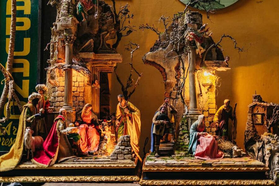 Naples: Old Town Guided Walking Tour - Naples Cathedral and San Gennaro