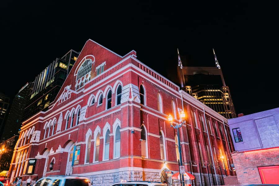 Nashville: Guided Ghost-Themed Walking Tour - The Tennessee State Capitol sets the tone