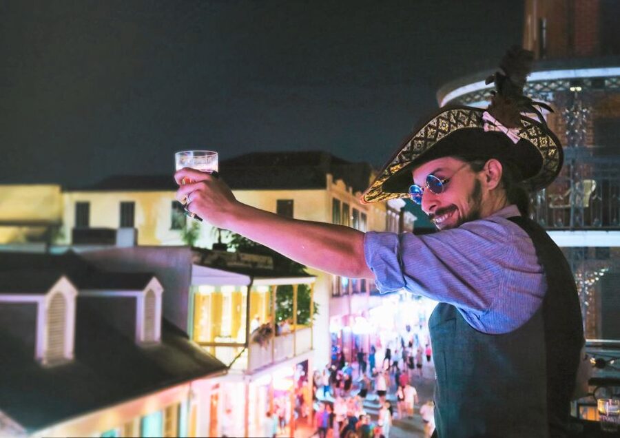 New Orleans: 2-Hour Ghosts & Vampires Walking Tour - Guides make or break the experience