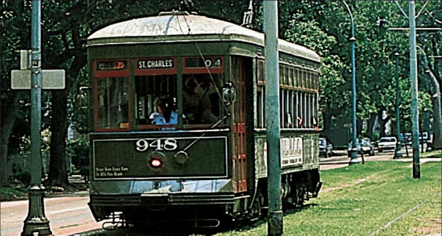 New Orleans: 2-Hour Homes of the Rich & Famous Walking Tour - Starting near Prytania Street