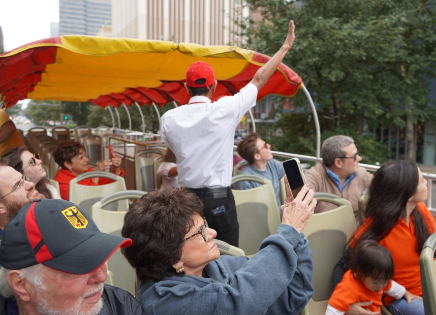 New Orleans: 2 or 3 Day Hop-On Hop-Off Bus with Walking Tour - Arts District, Convention Center, and the riverfront
