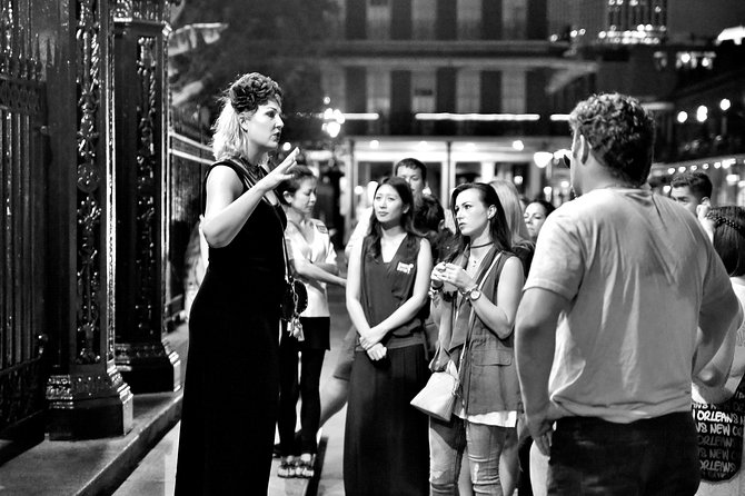 New Orleans Vampire Walking Tour - Jackson Square and the first turn into darkness