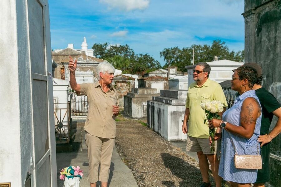 New Orleans: Walking Tour Inside St. Louis Cemetery No. 1 - Heat, shade, and practical comfort