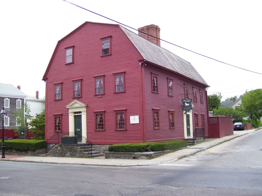 Newport: Historic District Ghosts Guided Walking Tour - Key points to know before you go