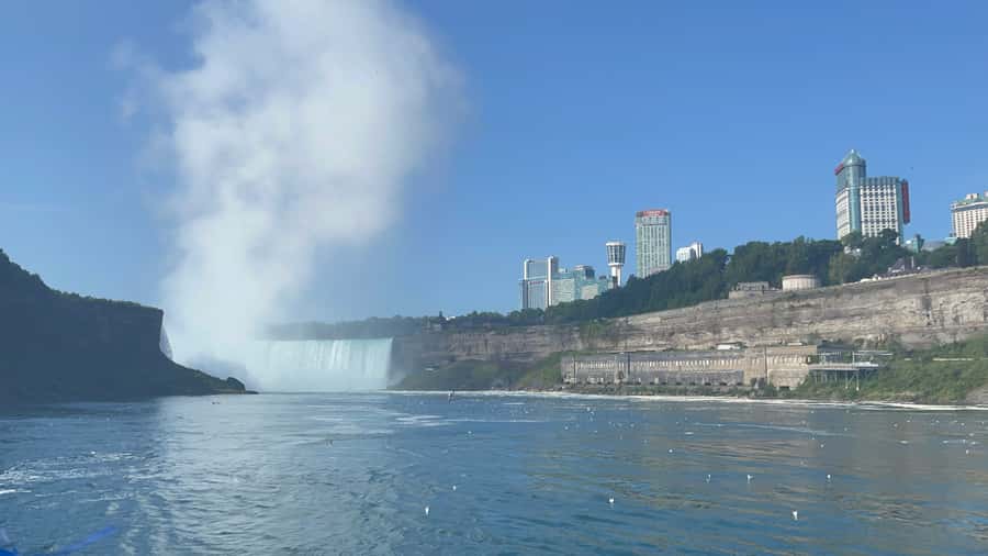 Niagara Falls, NY: Maid of the Mist Boat and Walking Tour - Should you book the Maid of the Mist and walking tour?