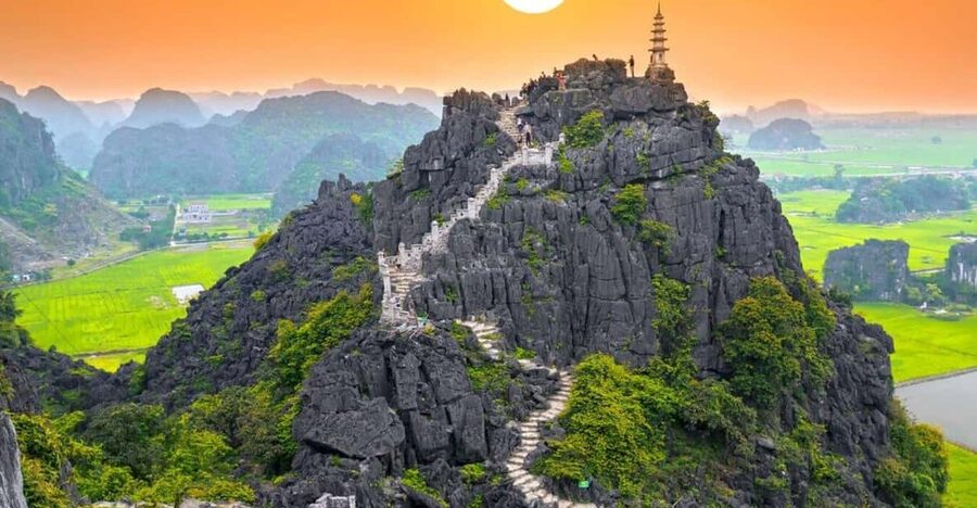 Ninh Binh Sunset Tour And Visit Hoa Lu Walking Town At Night - Key points to know before booking
