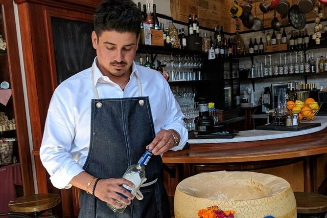 North Beach & Little Italy Walking Tour: Food, History & Flavor - Following the Beat generation through North Beach