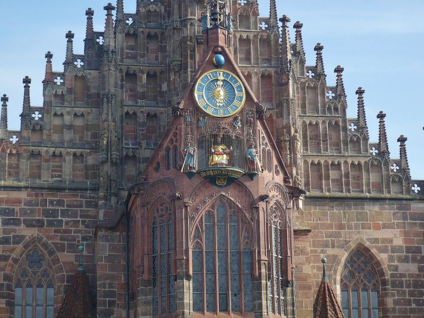Nuremberg Old Town and Nazi Rally Grounds Walking Tour - Handwerkerhof and the first look at Old Town