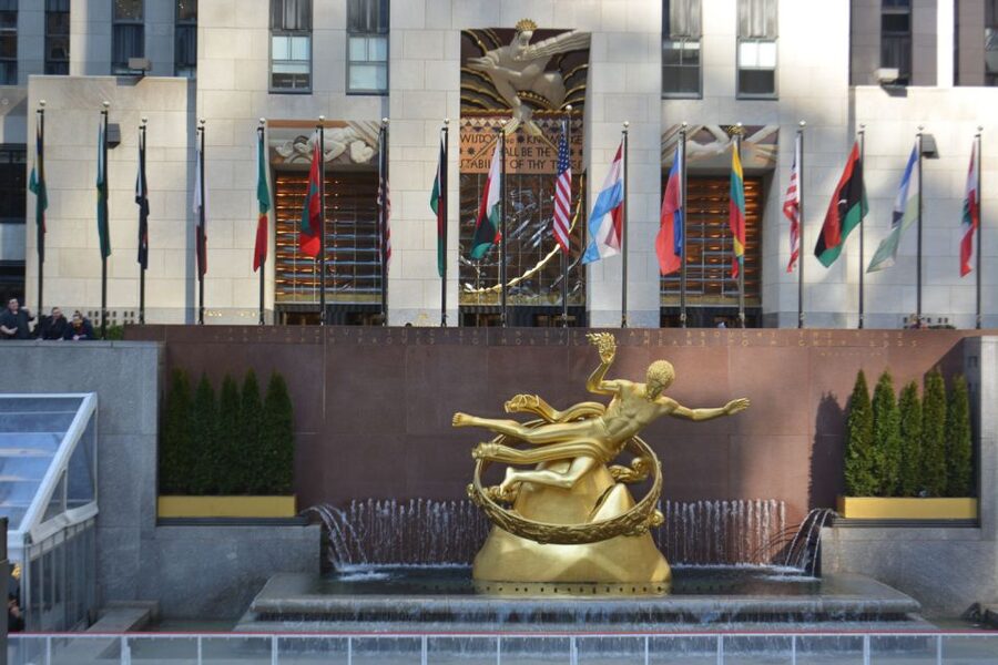 NYC: Guided Bus and Walking Tour with Staten Island Ferry - Greenwich Village, SoHo, Chinatown, and Wall Street
