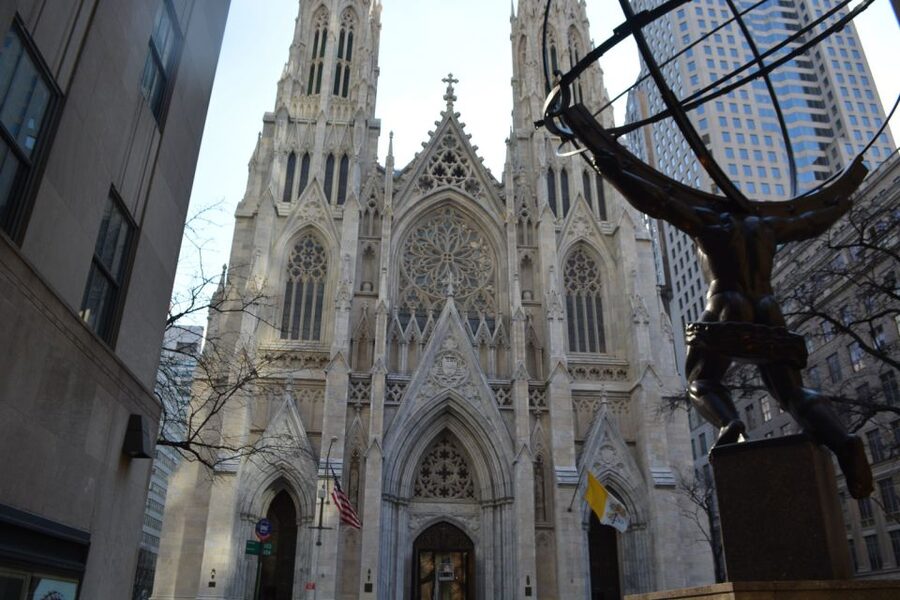 NYC: Guided Bus and Walking Tour with Staten Island Ferry - The Staten Island Ferry is the tour’s payoff