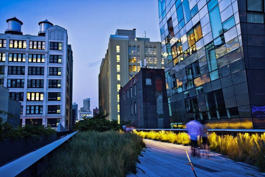 NYC: High Line, Chelsea, & Meatpacking District Walking Tour - Why this west-side walk works so well